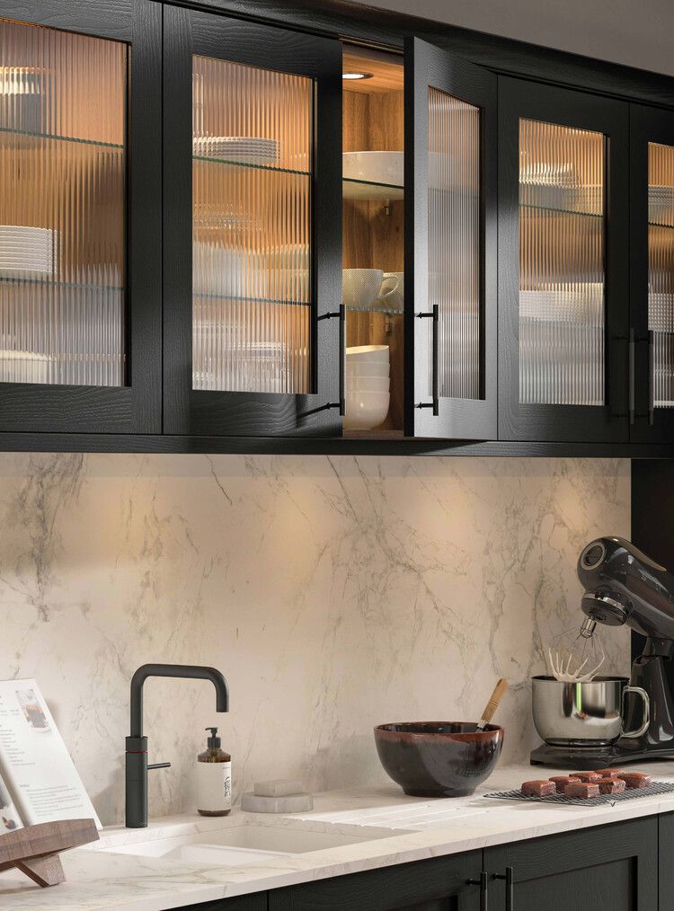 bếp cánh kính cường lực